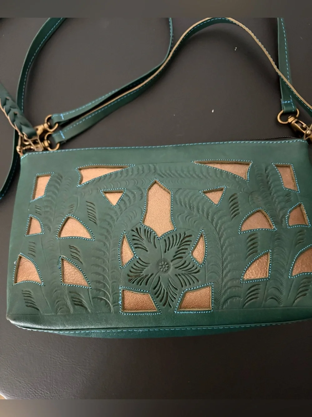 Leaders in Leather Crossbody Bag Green Hand-Tooled Floral Cutout Vintage